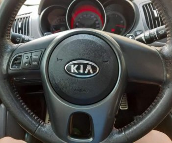 Kia Forte  AT 2011 - Bán ô tô Kia Forte AT 2011, xe gia đinh còn mới