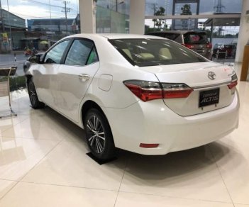 Toyota Corolla altis 1.8G CVT  2019 - Bán ô tô Toyota Corolla Altis 1.8G CVT sản xuất năm 2019, màu trắng