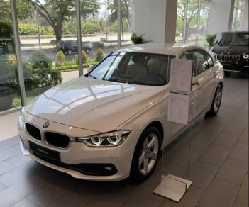 BMW 3 Series    320i 2018 - Bán BMW 3 Series 320i đời 2018, màu trắng, nhập khẩu Đức