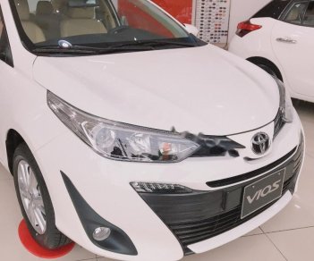 Toyota Vios 1.5G 2019 - Bán Toyota Vios 1.5G sản xuất năm 2019, màu trắng, giá 606tr