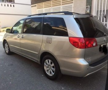 Toyota Sienna    2007 - Bán xe Toyota Sienna sản xuất 2007, nhập khẩu nguyên chiếc còn mới, giá tốt