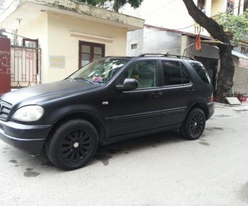 Mercedes-Benz ML Class ML-320 2002 - Đi nước ngoài cần bán gấp Mercedes ML-320