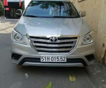 Toyota Innova  G 2014 - Cần bán lại xe Toyota Innova G đời 2014, màu bạc