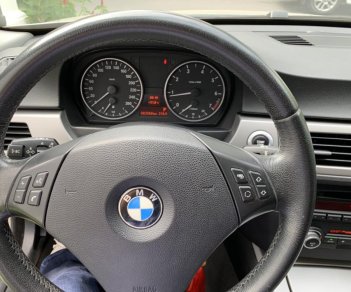 BMW 3 Series 320i 2007 - Bán BMW 320i màu vàng cát, số tự động, nhập 2007 lăn bánh 2008, biển Thủ Đô 1 đời chủ