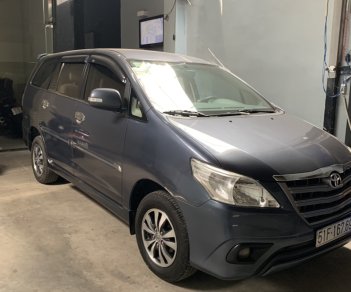 Toyota Innova 2.0 E MT 2015 - Cần bán xe Toyota Innova 2.0 E MT Sx 2015, còn mới đẹp