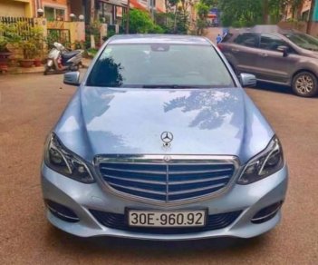 Mercedes-Benz E class E200 2013 - Bán xe Mercedes E200 sản xuất 2013