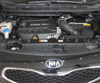 Kia Rondo AT 2016 - Bán xe Kia Rondo AT 2016, màu đen, máy dầu, giá chỉ 630 triệu