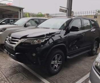 Toyota Fortuner 2.4G 4x2 MT 2019 - Bán Toyota Fortuner 2.4G 4x2 MT 2019, màu đen, xe nhập  