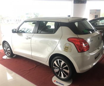 Suzuki Swift GLX 2019 - Bán Suzuki Swift đời 2019 màu trắng, xe nhập