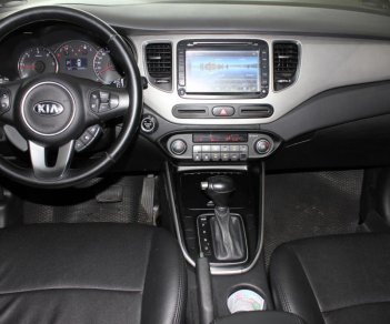Kia Rondo AT 2016 - Bán xe Kia Rondo AT 2016, màu đen, máy dầu, giá chỉ 630 triệu