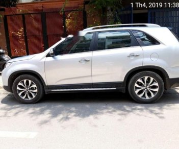 Kia Sorento 2017 - Cần bán gấp Kia Sorento năm 2017, màu bạc, nhập khẩu còn mới