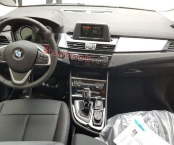 BMW 2 Series 218i Gran Tourer 2019 - Bán xe BMW 218i Gran Tourer đời 2019, màu đỏ, nhập khẩu