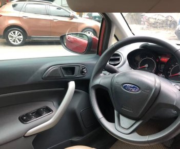 Ford Fiesta 2012 - Cần bán xe Ford Fiesta 2012 số tự động, màu đỏ, chính chủ