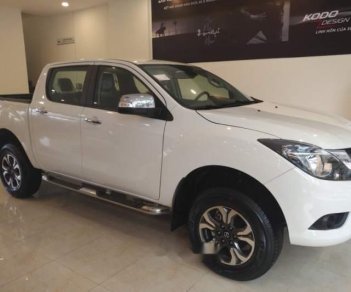 Mazda BT 50 2019 - Bán xe Mazda BT 50 đời 2019, màu trắng, xe nhập, 585tr