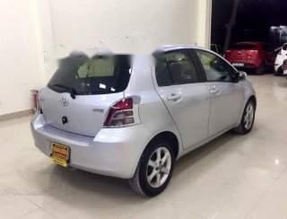 Toyota Yaris 1.3 2008 - Cần bán Toyota Yaris 1.3 sản xuất năm 2008, màu bạc, nhập khẩu chính chủ