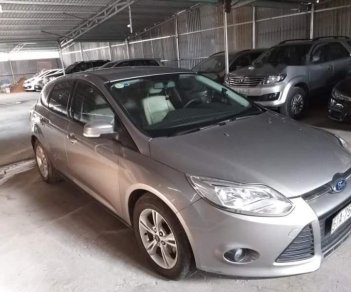 Ford Focus 2013 - Bán Ford Focus đời 2013, màu bạc, nhập khẩu, giá tốt