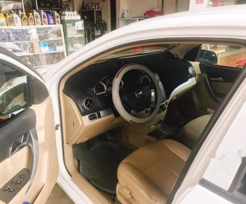 Chevrolet Aveo  1.5MT 2014 - Bán xe cũ Chevrolet Aveo năm 2014, màu trắng