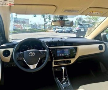 Toyota Corolla altis 1.8G AT 2019 - Bán xe Toyota Corolla altis 1.8G AT sản xuất 2019, màu đen