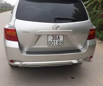 Toyota Highlander 2007 - Bán Toyota Highlander đời 2007, màu bạc, xe nhập xe gia đình