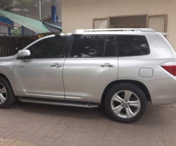 Toyota Highlander 2007 - Bán Toyota Highlander đời 2007, màu bạc, xe nhập xe gia đình