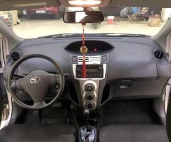 Toyota Yaris 1.3 2008 - Cần bán Toyota Yaris 1.3 sản xuất năm 2008, màu bạc, nhập khẩu chính chủ