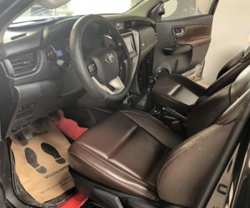 Toyota Fortuner G 2.4MT 2017 - Bán Toyota Fortuner G 2.4MT, máy dầu, đời 2017 xe nhập Indonesia, biển số SG