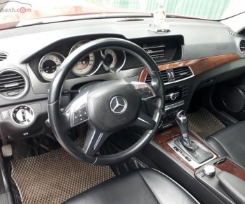 Mercedes-Benz C class C250 2011 - Bán Mercedes C250 2011, màu đỏ giá cạnh tranh