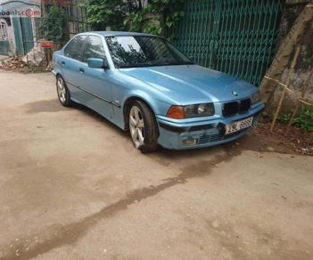 BMW 3 Series 320i 1998 - Bán xe BMW 3 Series 320i năm 1998, màu xanh lam, nhập khẩu, 150tr