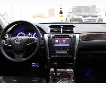 Toyota Camry 2.5Q 2016 - Cần bán Toyota Camry 2.5Q năm sản xuất 2016, màu đen, xe nhập, giá 1050tr