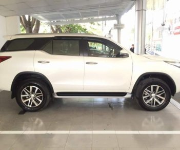 Toyota Fortuner   2019 - Bán ô tô Toyota Fortuner đời 2019, màu trắng, nhập khẩu Indonesia