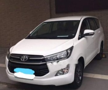 Toyota Innova   2016 - Bán xe Innova đời 2016 mẫu mới, màu trắng, xe mới ít chạy