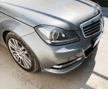 Mercedes-Benz C class C250 2012 - Bán ô tô Mercedes C250, đã đi 52000km, xe còn rất mới