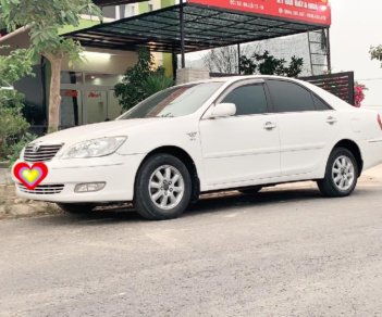 Toyota Camry 2002 - Cần bán Toyota Camry 2002, form 2006, màu trắng rin