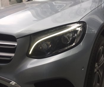 Mercedes-Benz GLC-Class GLC250 2016 - Bán Mercedes-Benz GLC 250, ĐK 2016, đi 44000km, còn rất mới