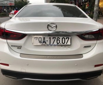 Mazda 6 2018 - Cần bán gấp Mazda 6 đời 2018, màu trắng, giá 938tr