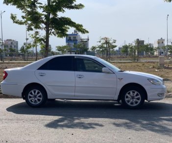 Toyota Camry 2002 - Cần bán Toyota Camry 2002, form 2006, màu trắng rin