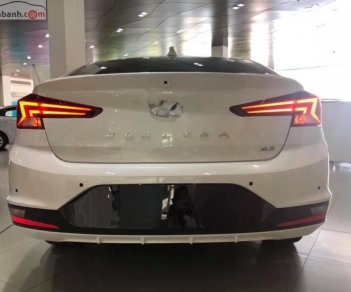 Hyundai Elantra Sport 1.6 AT 2019 - Bán xe Hyundai Elantra Sport 1.6 AT năm sản xuất 2019, màu trắng