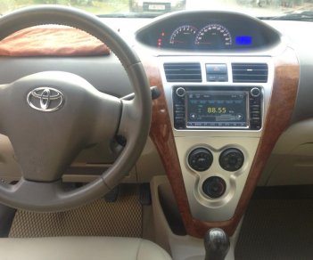 Toyota Vios 1.5E 2012 - Chính chủ nhà tôi cần bán gấp chiếc Toyota Vios 1.5E 2012, số sàn, màu đen, chính chủ gia đình tôi LH 0984386598