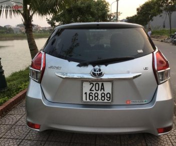 Toyota Yaris 1.5G 2016 - Bán ô tô Toyota Yaris 1.5G sản xuất 2016, màu bạc, nhập khẩu nguyên chiếc xe gia đình