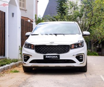 Kia Sedona Platinum G 2019 - Cần bán xe Kia Sedona Platinum G 2019, màu trắng