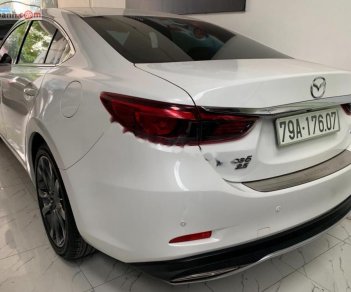 Mazda 6 2018 - Cần bán gấp Mazda 6 đời 2018, màu trắng, giá 938tr