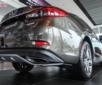 Mazda 6 2.5L Premium 2018 - Cần bán xe Mazda 6 2.5L Premium đời 2018, màu nâu, 965 triệu