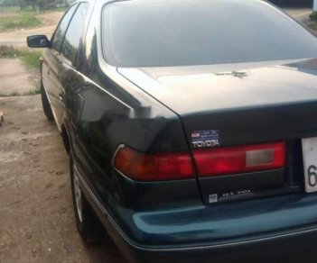 Toyota Camry   1998 - Bán xe Toyota Camry sản xuất năm 1998, màu xanh