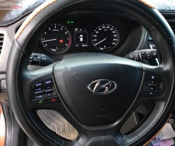 Hyundai i20 Active   1.4AT 2015 - Bán ô tô Hyundai i20 Active 1.4AT năm sản xuất 2015, màu nâu, xe nhập  