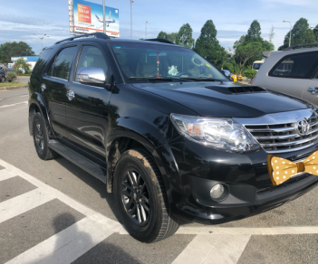 Toyota Fortuner G 2013 - Bán xe Toyota Fortuner G sản xuất năm 2013, màu đen, số sàn