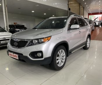 Kia Sorento 2010 - Cần bán xe Kia Sorento năm sản xuất 2010, màu bạc, nhập khẩu, giá tốt