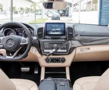 Mercedes-Benz GLE-Class  GLE43 2018 - Cần bán Mercedes GLE43 2018, màu trắng, nhập khẩu nguyên chiếc