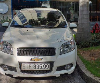 Chevrolet Aveo LTZ 2016 - Gia đình cần bán Chevrolet Aveo LTZ 2016