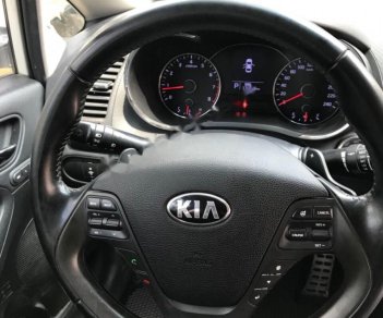 Kia K3 2015 - Bán xe Kia K3 đời 2015, màu trắng, nhập khẩu