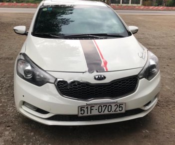 Kia K3 2015 - Bán xe Kia K3 đời 2015, màu trắng, nhập khẩu